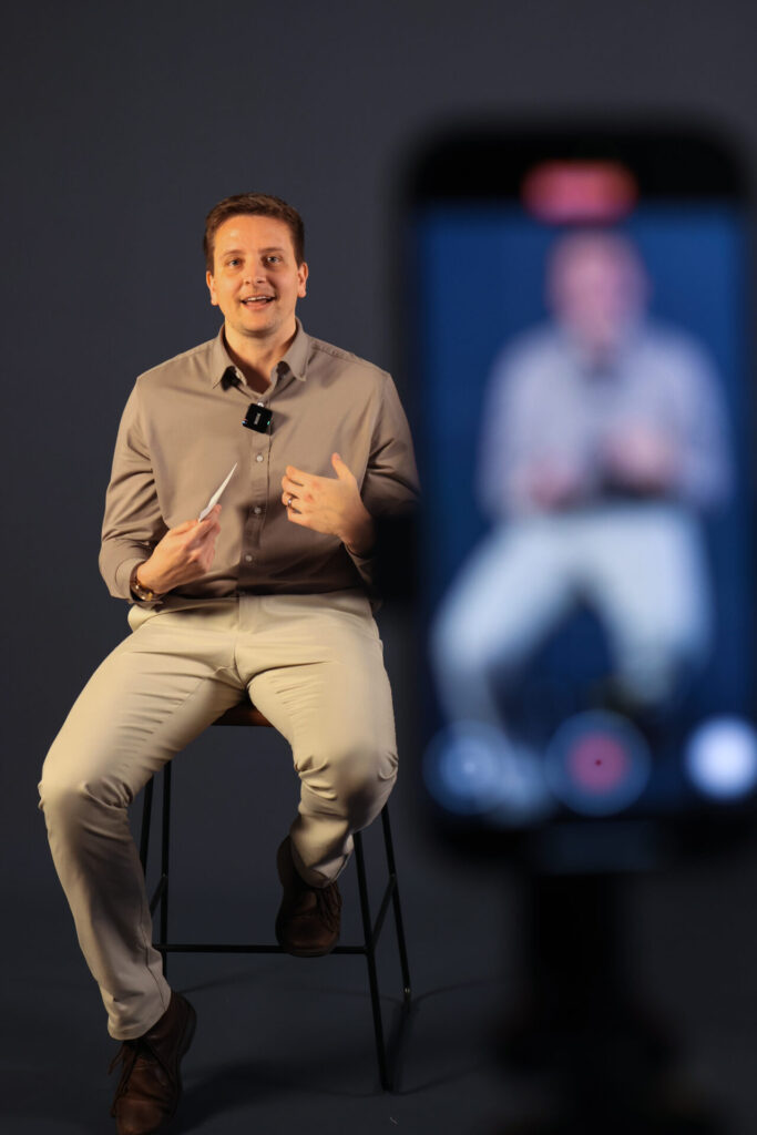 photo 12 8 2025, 3 27 33 am